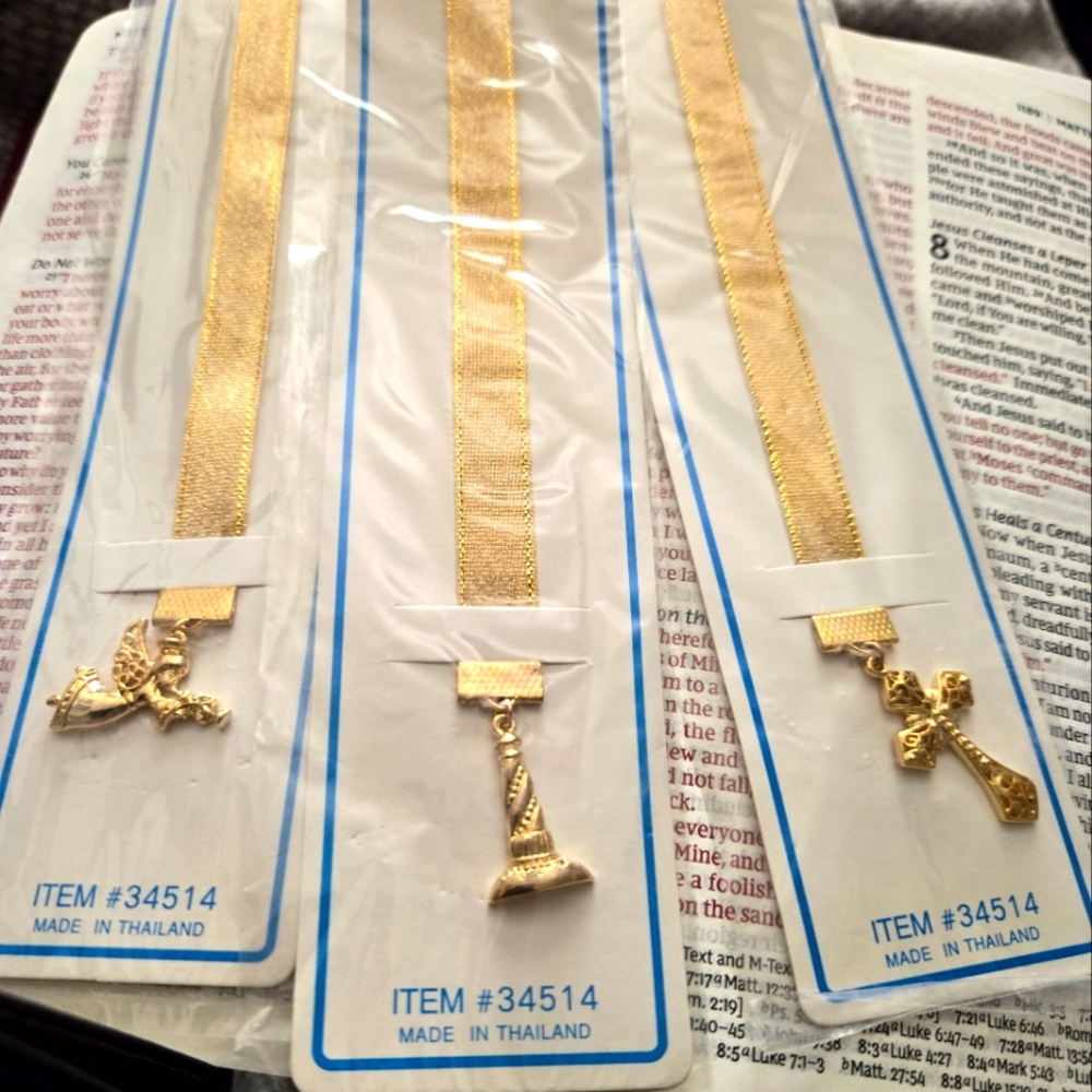 Gold-Plated Christian Bookmarks three faith-inspiring designs.